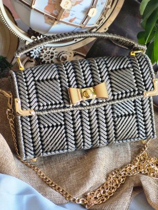 Bolso de mano Indiana