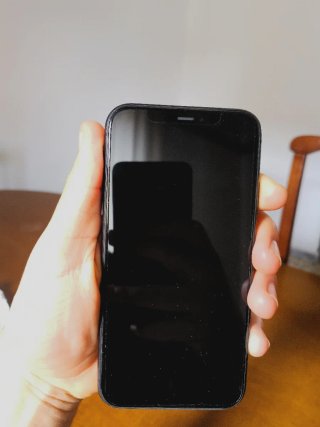 iPhone 11 Negro + Funda Transparente