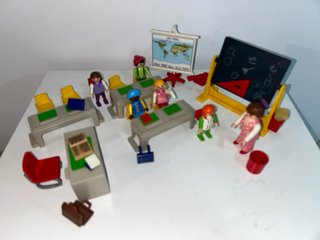 Colegio Playmobil Antiguo (Años 90)