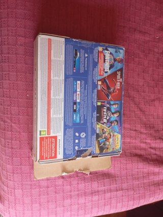 Scatola PS4 (PlayStation 4) 500GB Jet Black originale