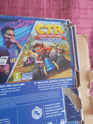 Scatola PS4 (PlayStation 4) 500GB Jet Black originale