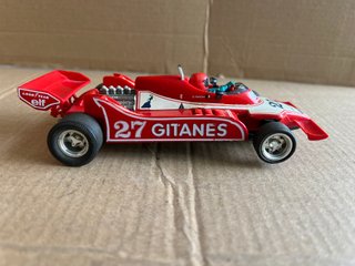 Scalextric Ligier JS 11 Rojo