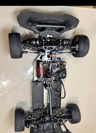 Carrocería Xray GTXE 1/8 GT 2023 sin electrónica