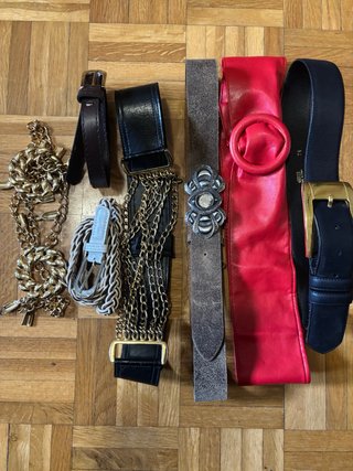 Lote cinturones mujer  Unidades suelta 5€