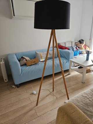 Lámpara de pie madera La Maison du Monde