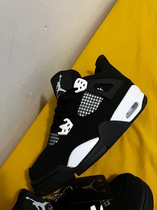Jordan 4 Bambini Nero Bianco