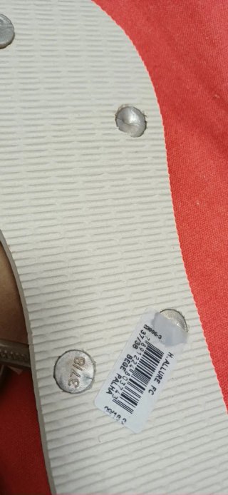 Havaianas T37/38 Tiras doradas,suela beige