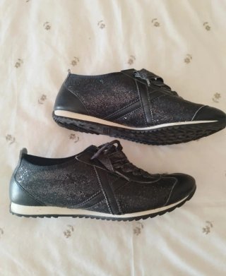 Zapatillas Munich Mujer Negro/Plata