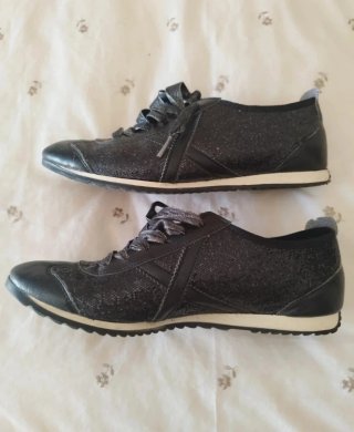 Zapatillas Munich Mujer Negro/Plata