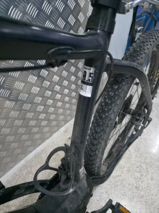 Bicicleta Eléctrica Giant Negra