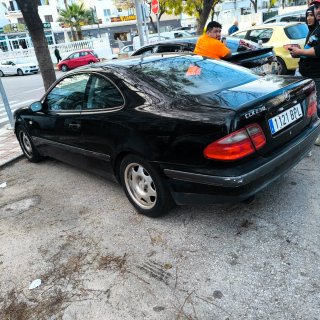 Mercedes-Benz  CLK ,junta de culata dañada