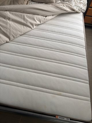 Cama 140x200 con colchón