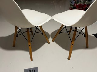 Conjunto 2 Sillas Estilo Escandinavo Blancas