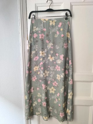 Falda larga floral vintage