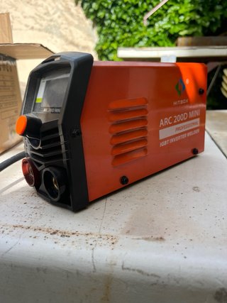 Soldadora HITBOX ARC 200D MINI