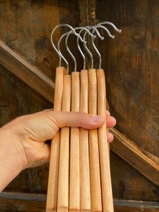 5 Perchas Madera Marrón
