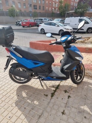 Ciclomotor Kymco Scooter Azul/Negro