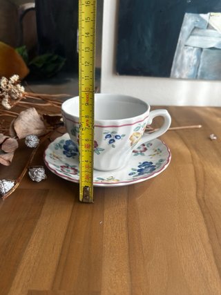 Taza de té de loza inglesa churchill