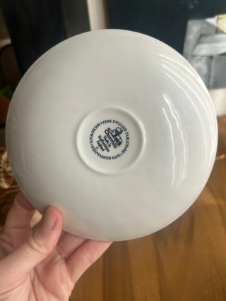 Taza de té de loza inglesa churchill