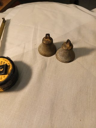 Due campane in bronzo