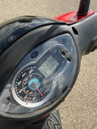 Peugeot tweet 125