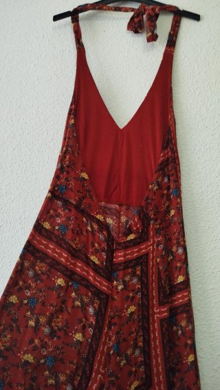 Mono largo tirantes cuello estampado floral