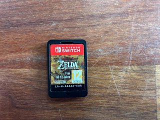 Nintendo Switch V1 + Zelda BOTW