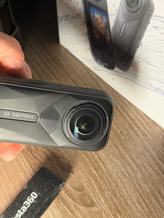Insta360 X5 + Pack Buceo + Extras COMO NUEVA