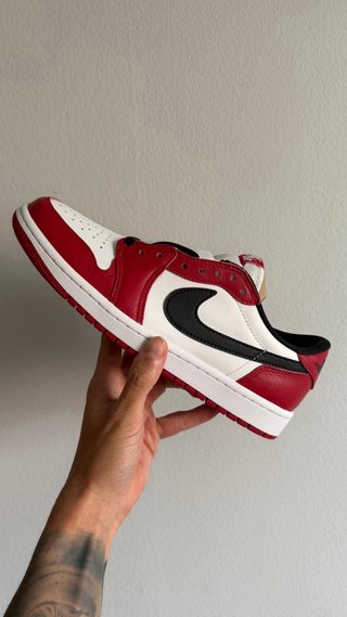 Jordan 1 Low Chicago taglia 42 nuove da estrenare