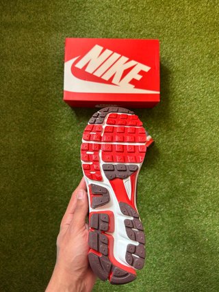 Nike Zoom Vomero 5 Mystic Red Talla 44