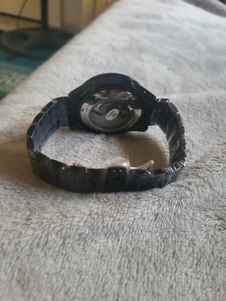 Reloj OUPINKE Negro y Dorado