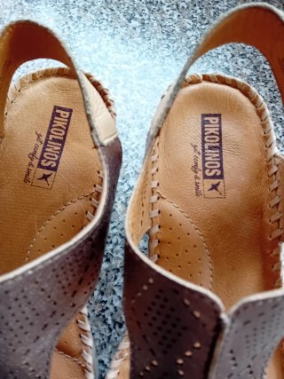 Sandalias Pikolinos  Doradas
