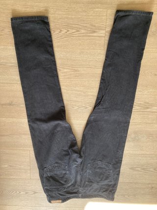 Pantalón Sfera Gris Hombre Talla 44