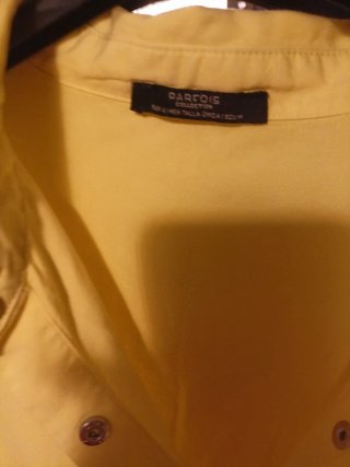 Blusa amarilla naranja