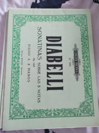 Partituras Piano 3€/libro