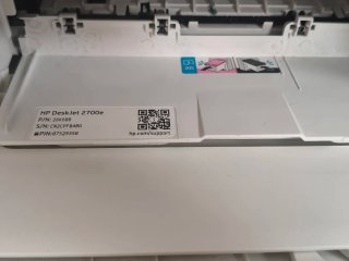 Stampante HP Deskjet 2700e