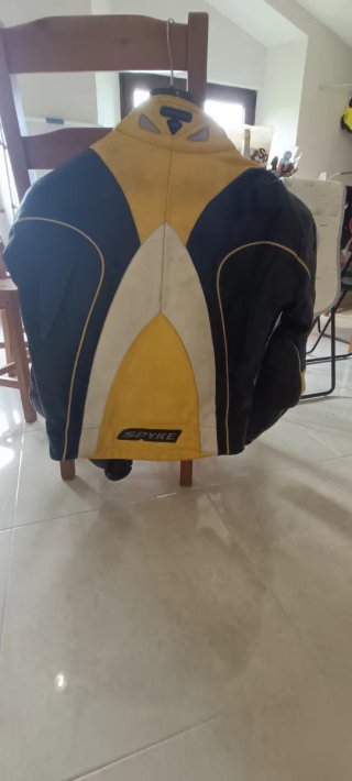 Chaqueta de cuero Spyke talla 52