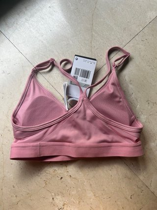 Top deportivo Nike rosa sin estrenar Talla XS