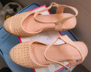 Alpargatas cuña Buonarotti beige talla 39