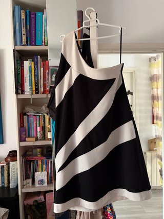 Vestido corto talla XL, 1 manga
