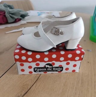 Zapatos Flamenco Niña Blancos Talla 28