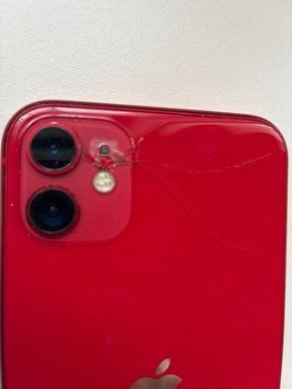 iPhone 11 Rojo usado