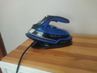 Plancha Rowenta 2400W Azul - Casi Nueva