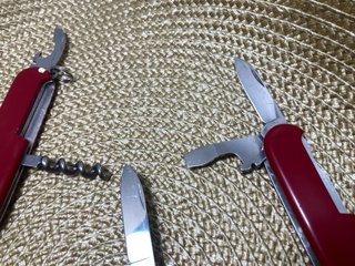 3 Canivetes Victorinox: Climber, Spartan, Waiter