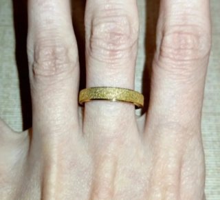 Anillo dorado acero inoxidable talla 6