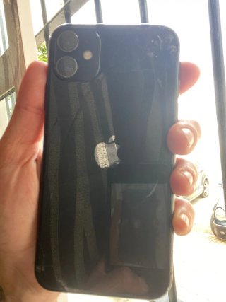 iPhone 11