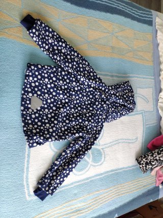 Abrigo niña azul y blanco