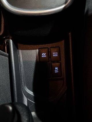 Toyota Yaris Hybrid 69.000KM¡¡¡