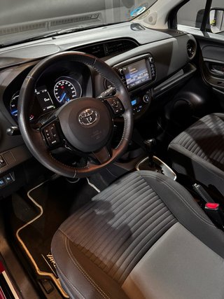 Toyota Yaris Hybrid 69.000KM¡¡¡
