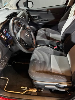 Toyota Yaris Hybrid 69.000KM¡¡¡